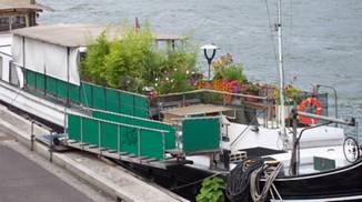 fleurboat.jpg