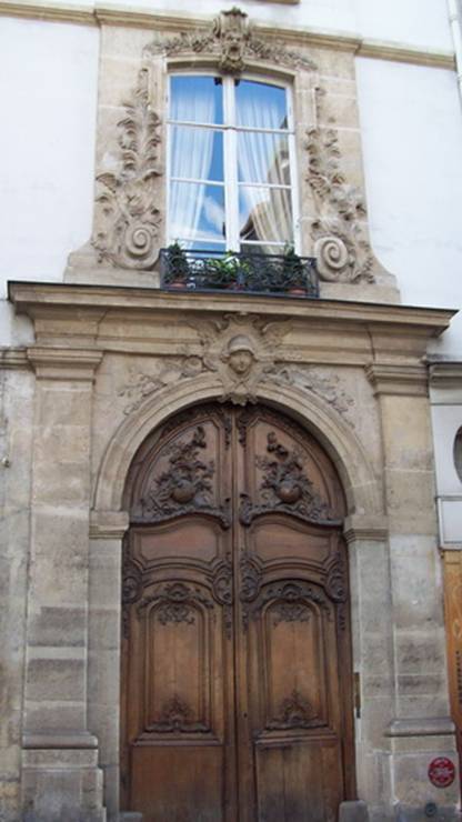 doornearcarreodeon.jpg