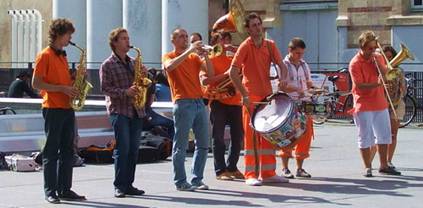 orangeband.jpg